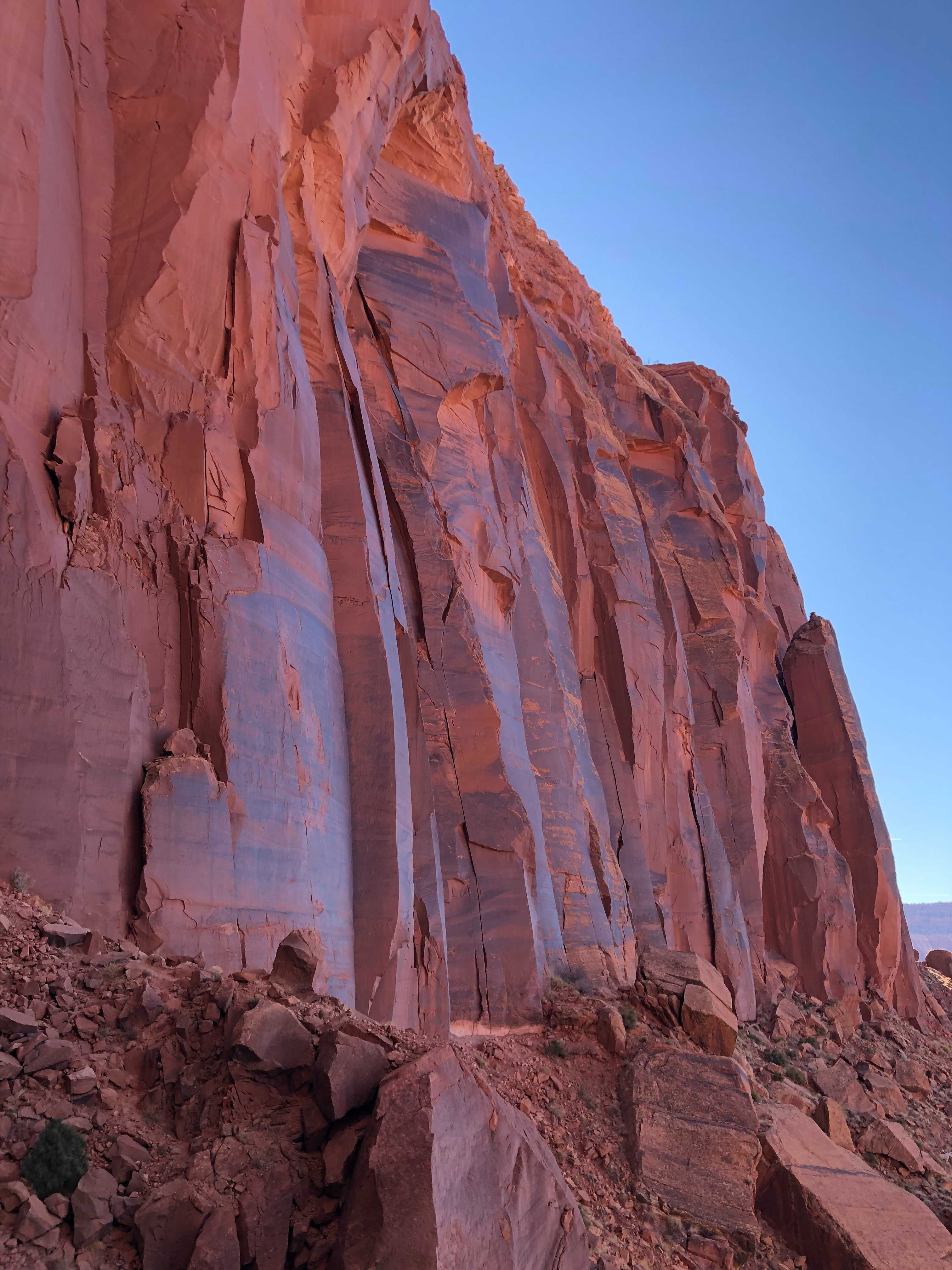 indian creek rock formation in moab